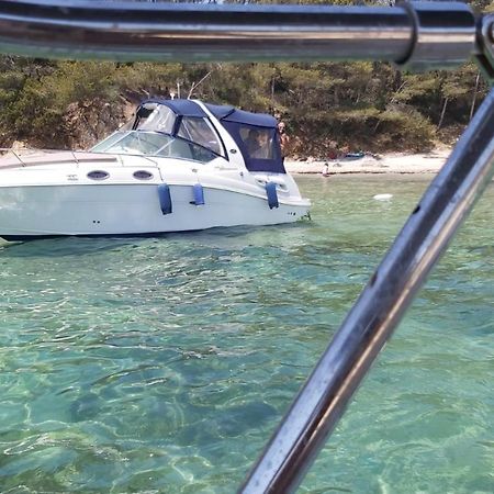 Hebergement Insolite Sur Un Bateau A Quai Hotel La Londe-les-Maures Luaran gambar