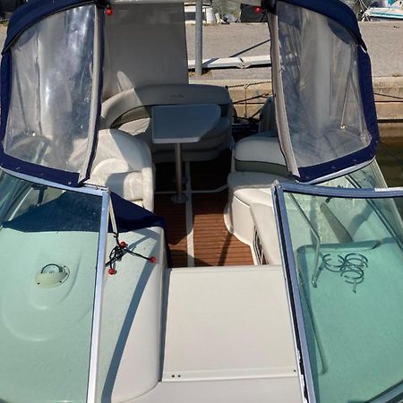 Hebergement Insolite Sur Un Bateau A Quai Hotel La Londe-les-Maures Luaran gambar
